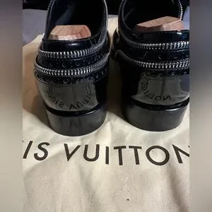 Louis Vuitton Men Black Patent Leather Zipper Shoes EUC Louis Vuitton Black Patent Leather and Suede Studded Slip  main image 4